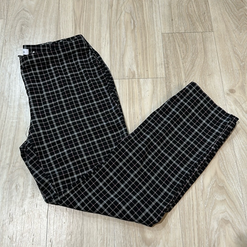 Liz Claiborne Alexis pant size M
